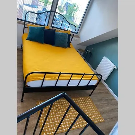 アパート Tiny House Experience Oud Beijerland *