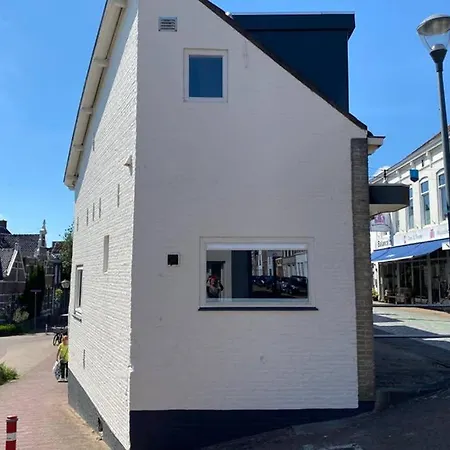 Tiny House Experience Oud Beijerland アパート Oud-Beijerland