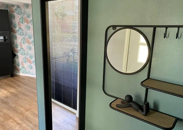 Tiny House Experience Oud Beijerland Apartamento *